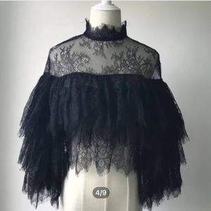 BEULAH LACE CROP SHIRT NWT Black size L